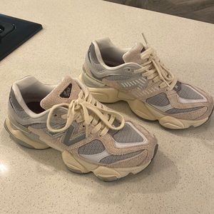NEW BALANCE 9060